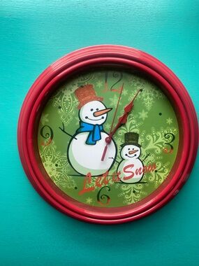 Let it Snow Wall Clock